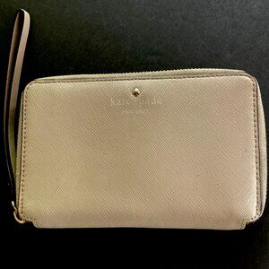 KATE SPADE Women's Zippered Leather Wristlet EUC